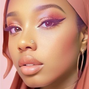 Meet your Posher, Fana